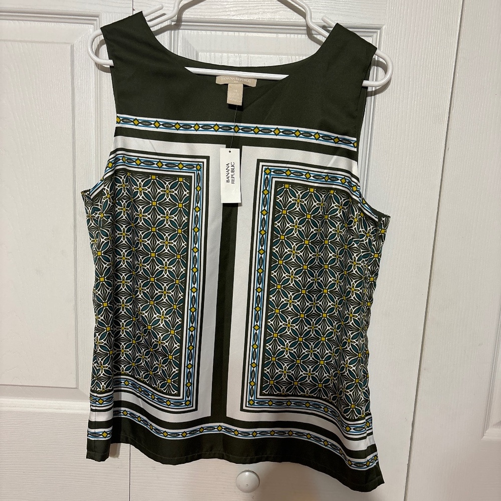 NWT Banana Republic sleeveless top
